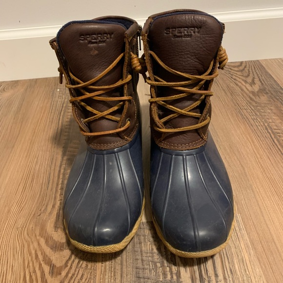 Women’s Duck Boots - Picture 1 of 6